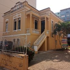 House at Rua Coronel Monjardim, nº 147