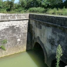 Aqueduc des Voûtes