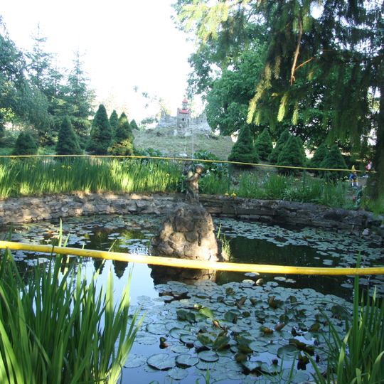 Fontána v zahradě Domova svaté Anežky ve Velkém Újezdě