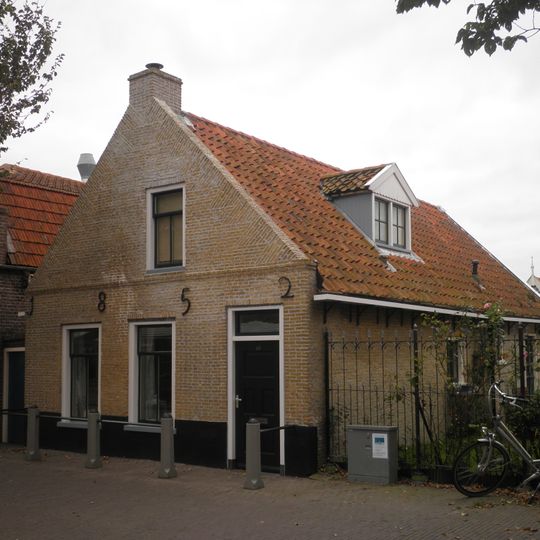 Oosterburen 40, Midsland