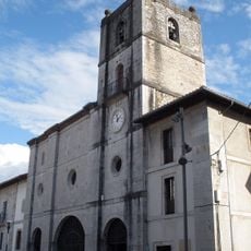 Church of Santa María la Mayor, Pravia