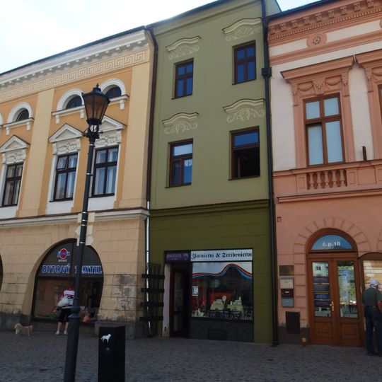 Masarykovo náměstí 19