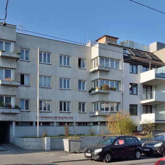 Wohnhausanlage Speisinger Straße 68