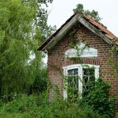 Chapelle Notre-Dame-de-Bon-Secours d'Estaires