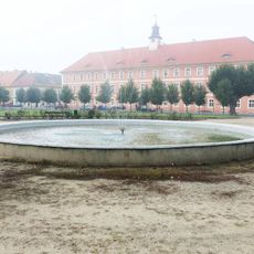 Kašna na náměstí Československé armády v Terezíně