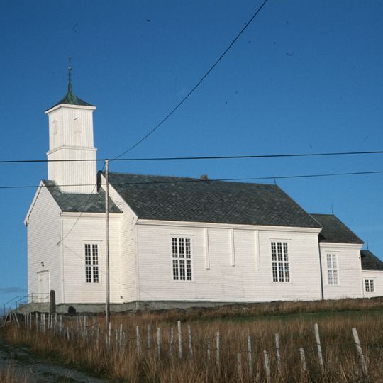 Kirche Karlsøy