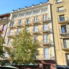 Paseo Sarasate, 06 - 08