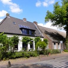 Dorpsstraat 19, Vledder