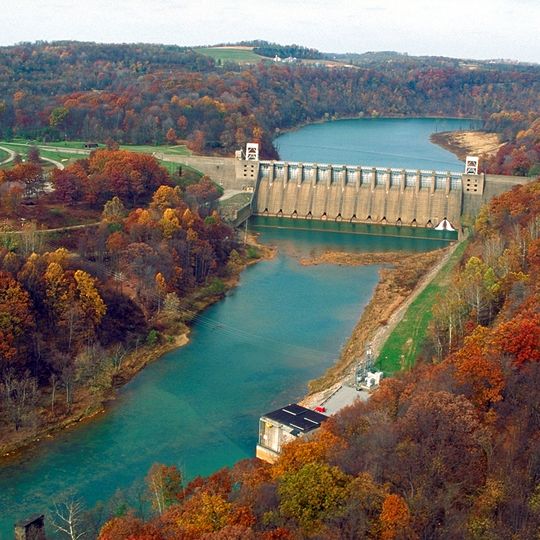 Conemaugh River Lake Dam