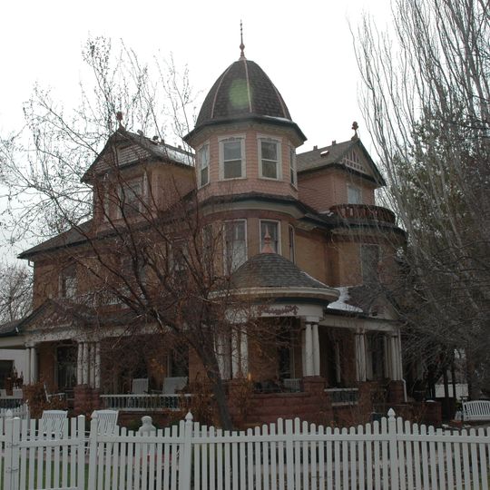 George Carter Whitmore Mansion