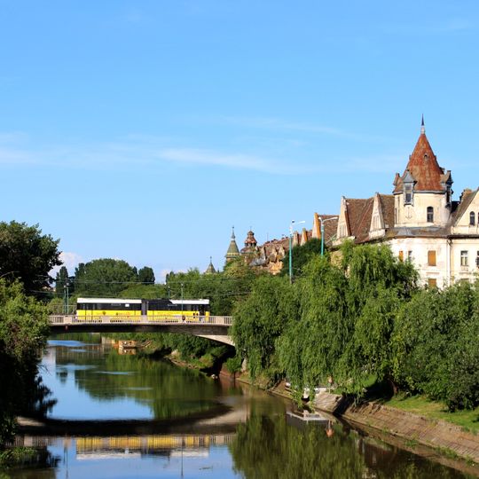 Podul General Ion Dragalina