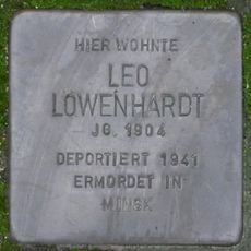 Stolperstein en memoria de Leo Löwenhardt