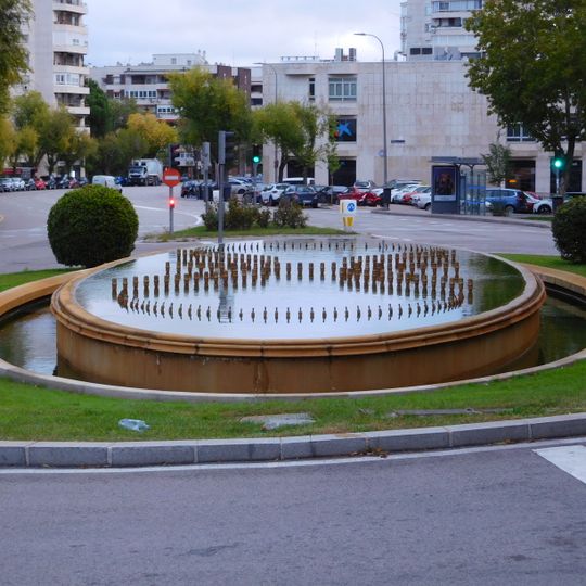 Fuente plaza José María Escrivá de Balaguer