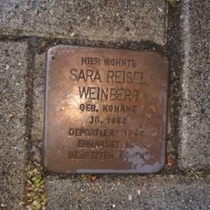 Stolperstein en memoria de Sara Reisel Weinberg