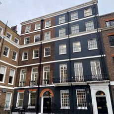 4-7, Manchester Square W1