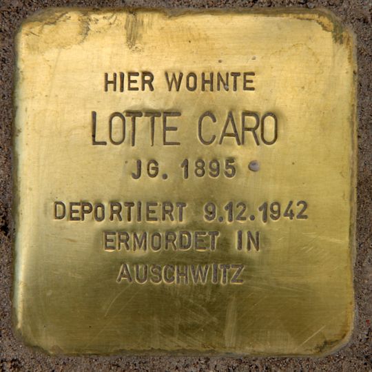 Stolperstein dedicated to Lotte Caro