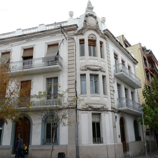 Edifici de la Creu Roja