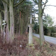 Kříž východně od Kaliště