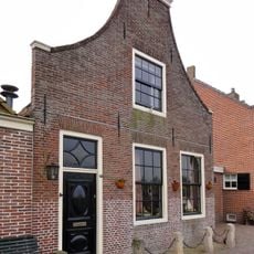 Zuiderkade 11, Blokzijl