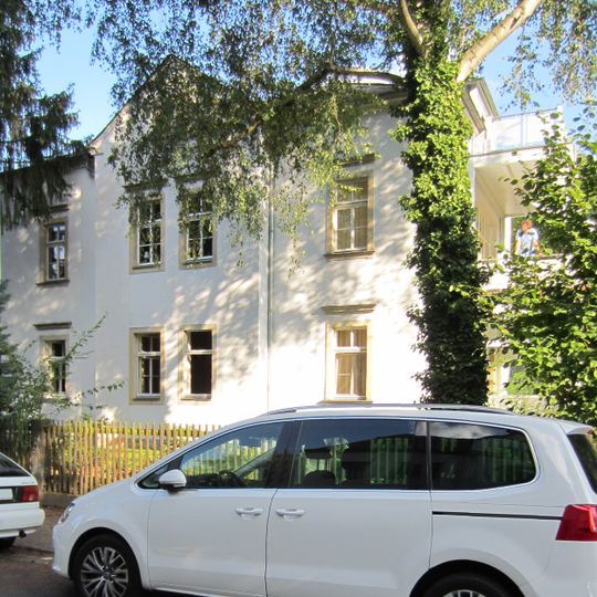 Sebastian-Bach-Straße 19