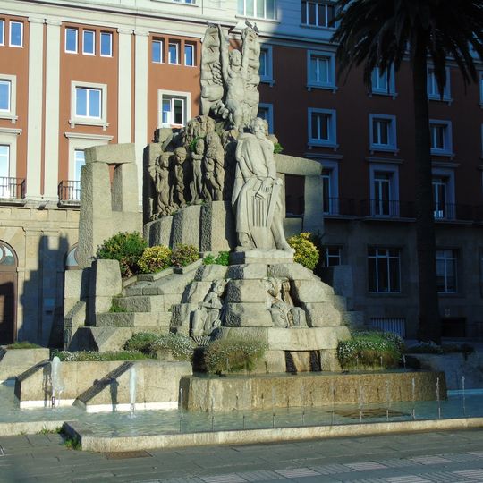 Monumento a Curros Enríquez