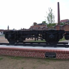 Drehgestell der Bauart "Görlitz III leicht" auf dem Parkplatz des ehemaligen Werksgeländes des Waggonbauwerkes I in Görlitz