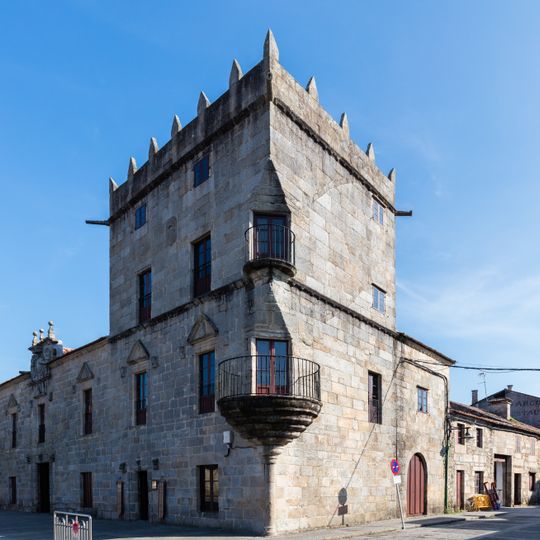 Fefiñáns Palace