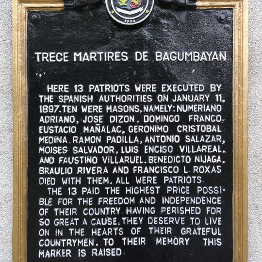 Thirteen Martyrs of Bagumbayan historical marker