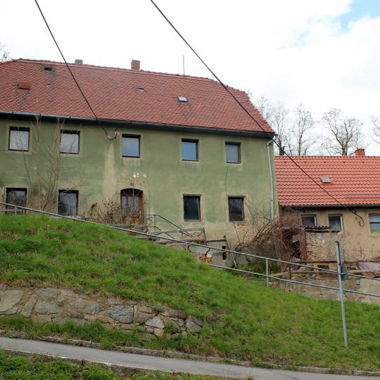 Wohnhaus Salzenforster Straße 6