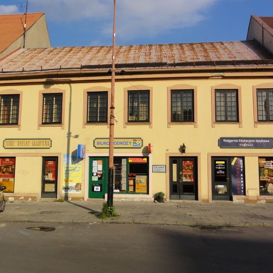 Pl. Wojska Polskiego 16