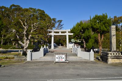 Entrance 0