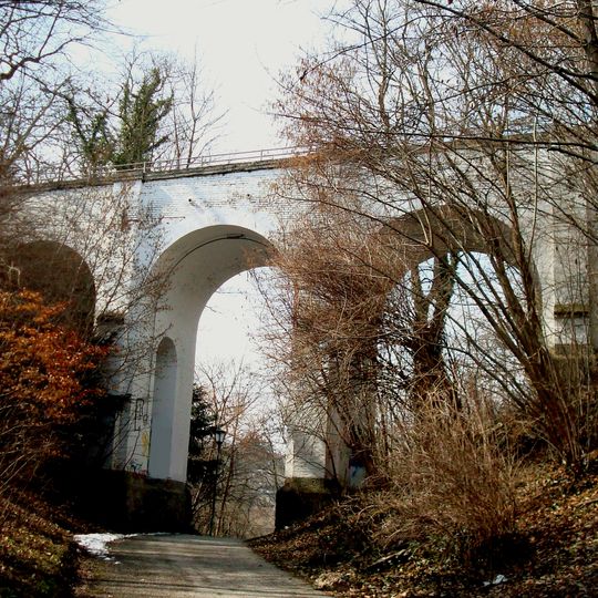 Viadukt über den Schlossgraben