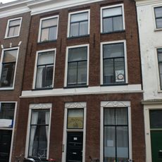 Hogewoerd 121, Leiden