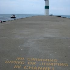 Pentwater North Pierhead Light