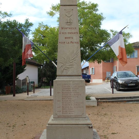 War memorial of Monthieux