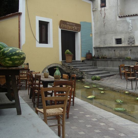 Mulino e antico lavatoio "'ncap l'acqua"