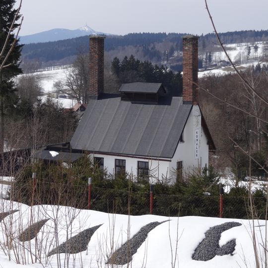 Mačkárna skla u čp. 437