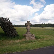 Kříž severně od Chrástu