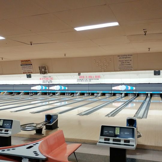 Harbor Lanes