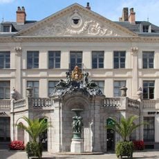 Immeuble, 5 place Victor-Hugo, 1 rue Sainte-Aldegonde