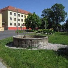 Kašna v Plané v Mezibranské ulici
