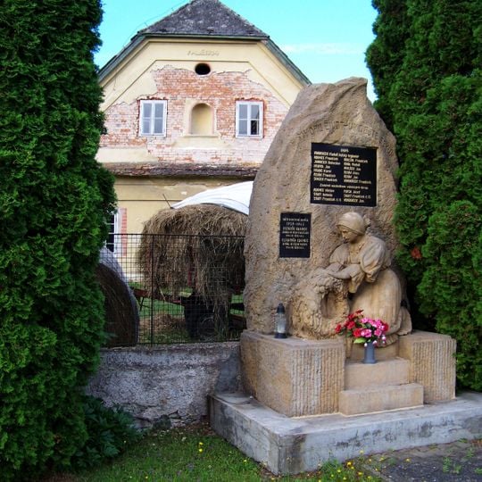 Pomník padlým v Čermné nad Orlicí