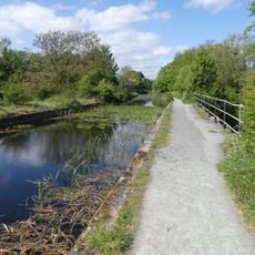 Three-arch aqueduct over Vyrnwy flood plain (southern arches) New Bridge Vyrnwy