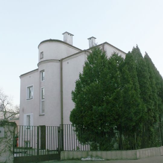 Dom przy ulicy Reja 4