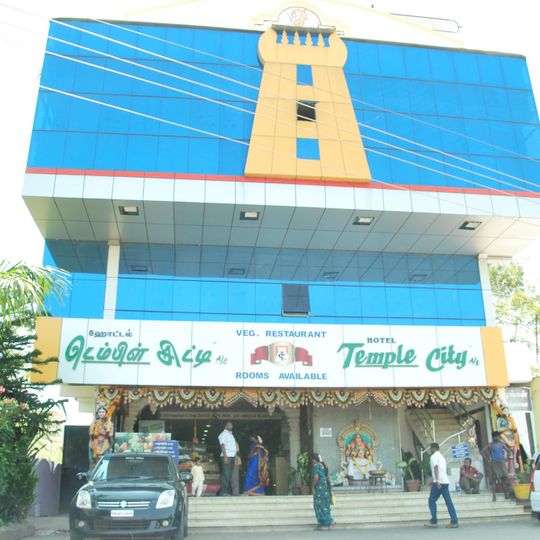 Hotel Temple City