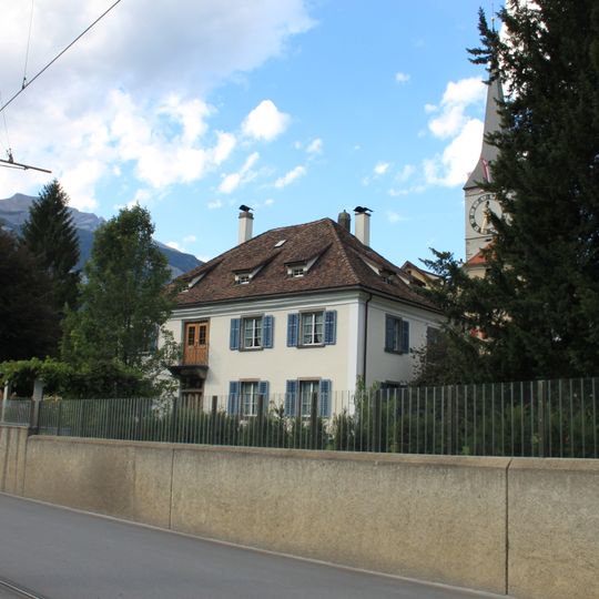 Haus Schwartz mit Garten