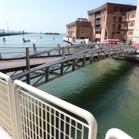 Ponte Valeria Solesin