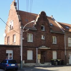 Presbytère français de l'église Saint-Louis de Rouvroy