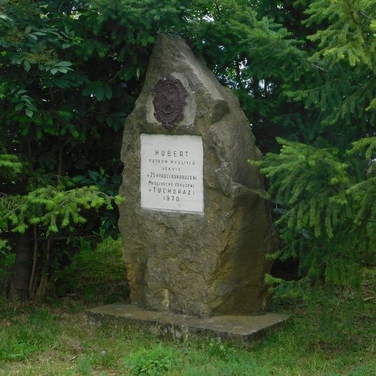Pomník svatého Huberta v Tuchorazi