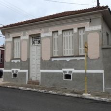 Building at Rua Vinte de Janeiro, 253